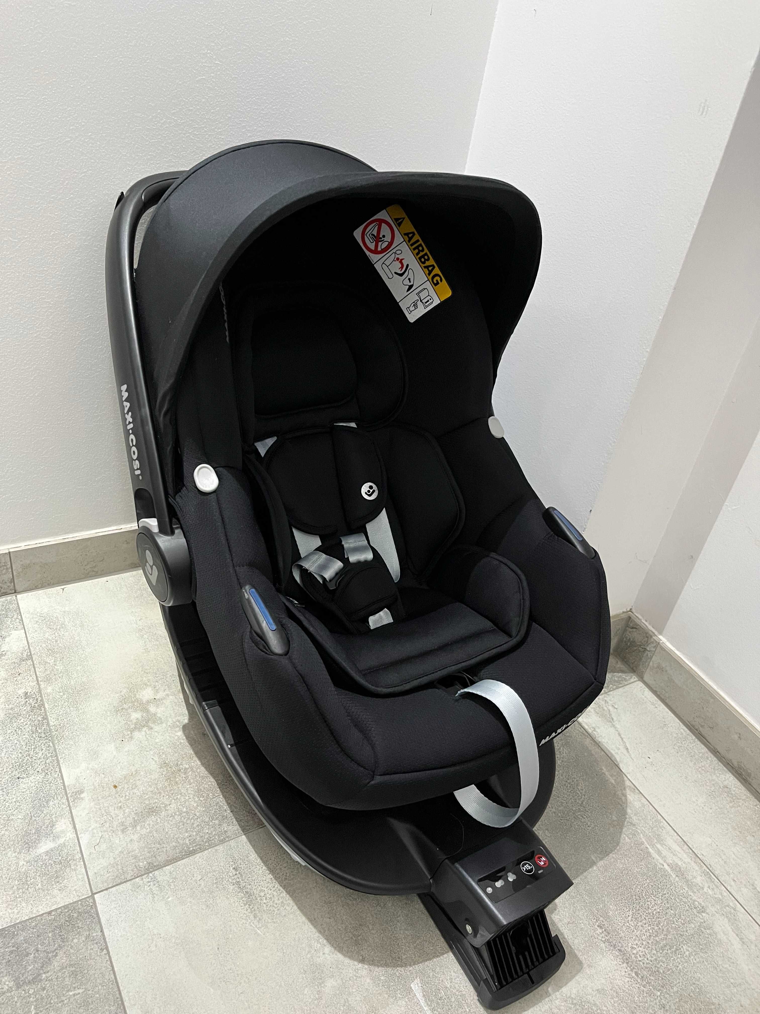 ZESTAW Fotelik z bazą MAXI COSI Cabrio Fix + FamilyFix 3 - JAK NOWE!