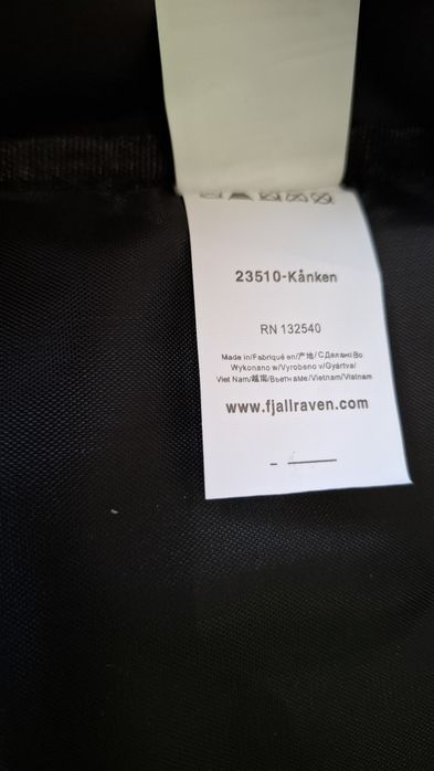 Czarny plecak Fjallraven.