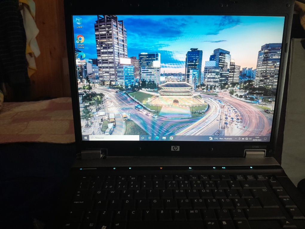 Compotador hp a trabalhar