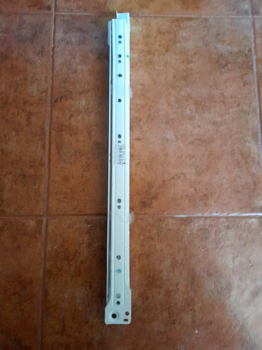 Leroy - Corrediça externa branca