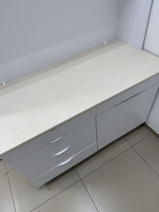 Кухня, комод, стерилізаційна