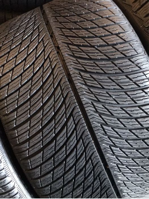 305/30/21+265/35/21 R21 Michelin Pilot Alpin 5 4шт зима