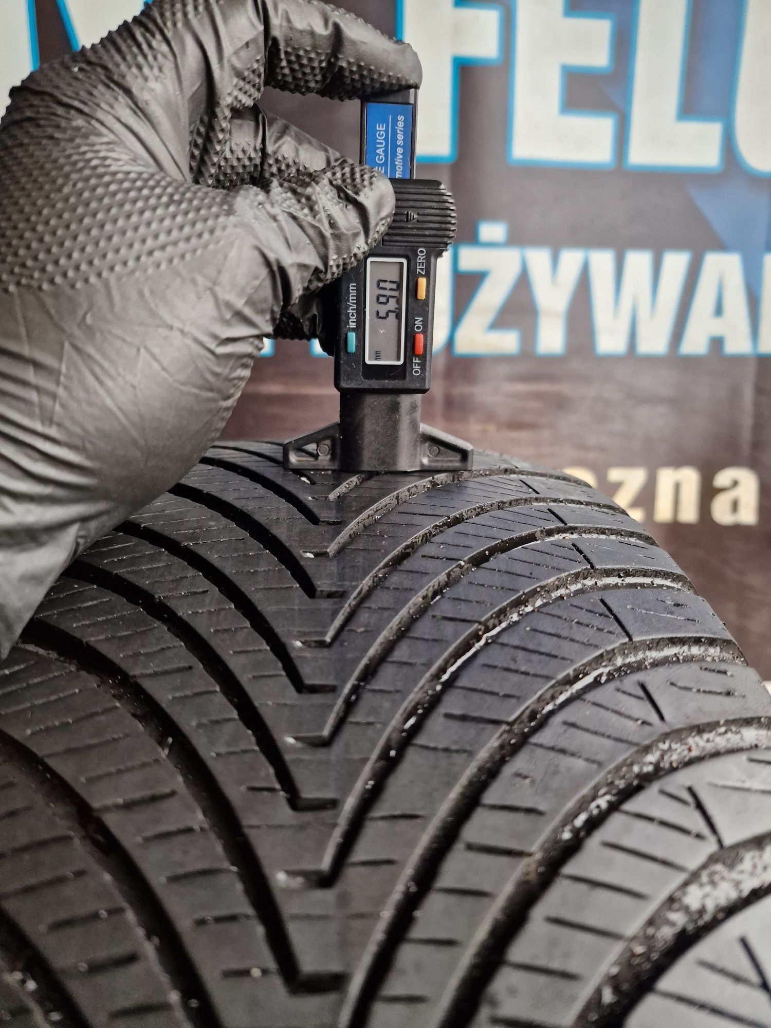 Opony Całoroczne 225/45/18 Kumho 2021
