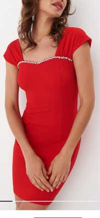 Czerwona elegancka sukienka święta sylwester nowa