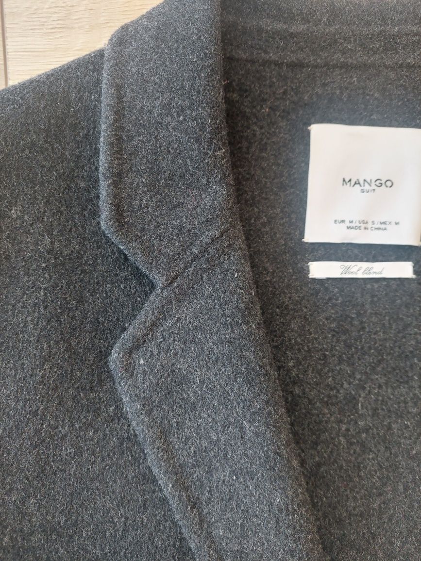 Пальто жіноче MANGO