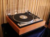 Giradiscos topo de gama Kenwood PC-400U