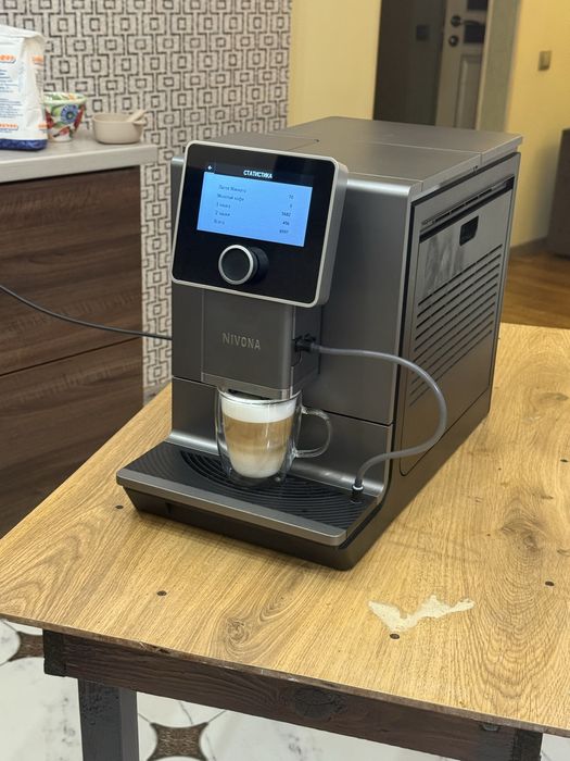 NIVONA CafeRomatica NICR 970 2022 рік пробіг 6700 кавоварка+молочник