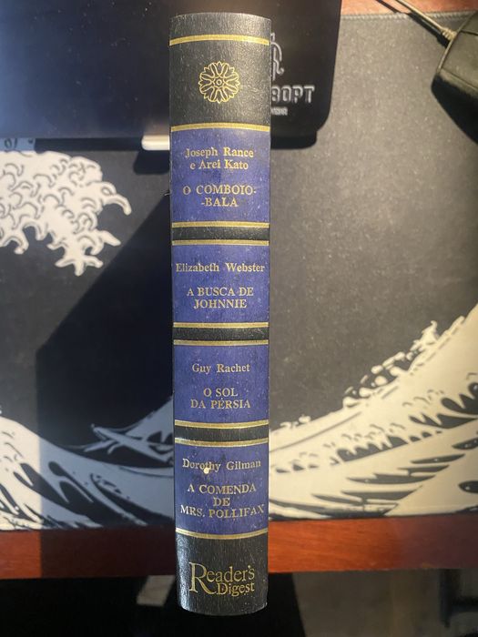 Livro condensado (livro com varios livros dentro)