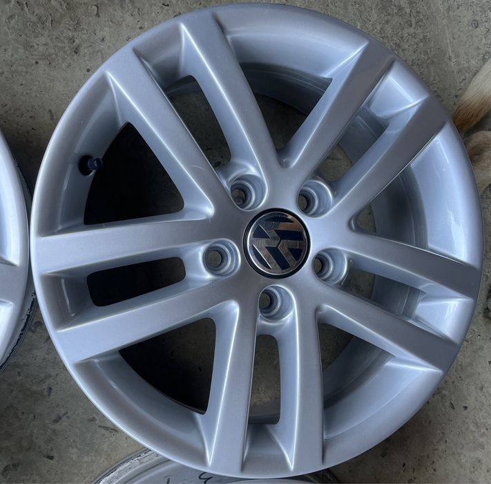Диски Volkswagen Golf Touran Caddy T4 R 16 5 112