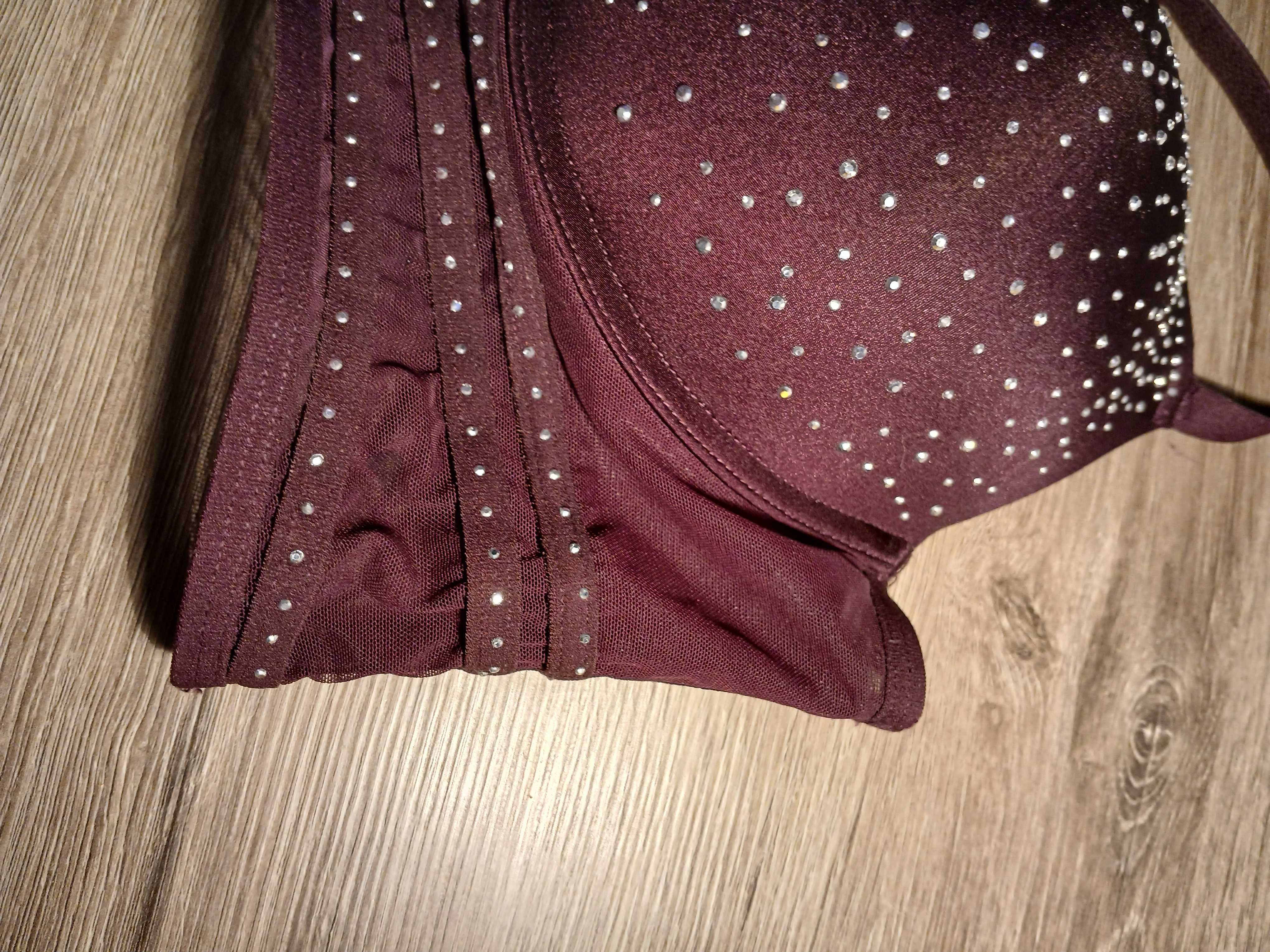 biustonosz 85B push up Censaored