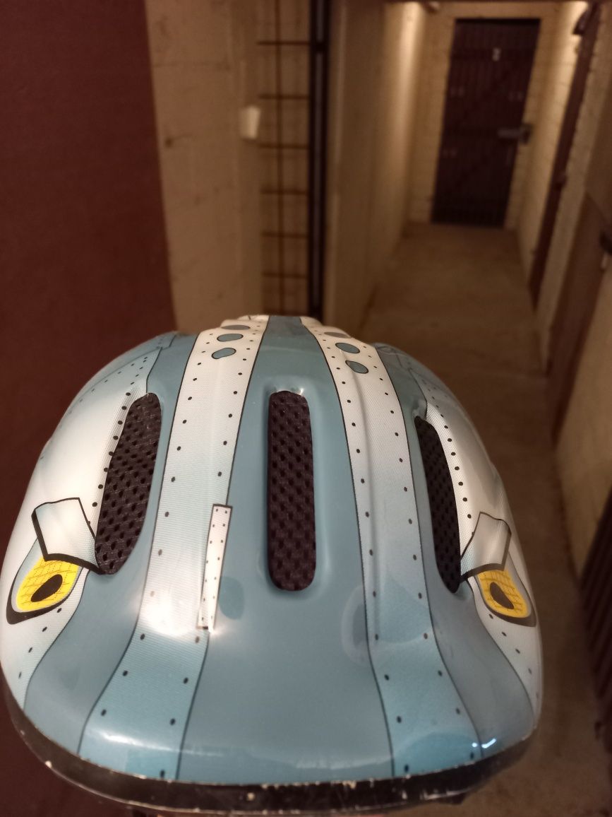 Kask dla dzieci dziecka STAN BDB regulowany