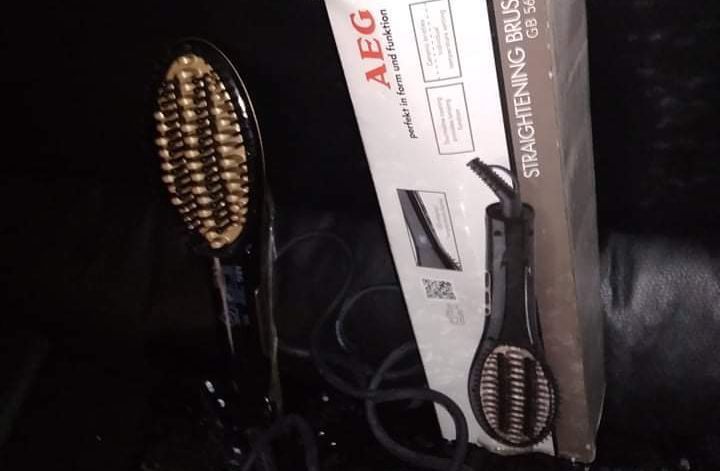 Vendo Escova De Alisamento De Cabelo