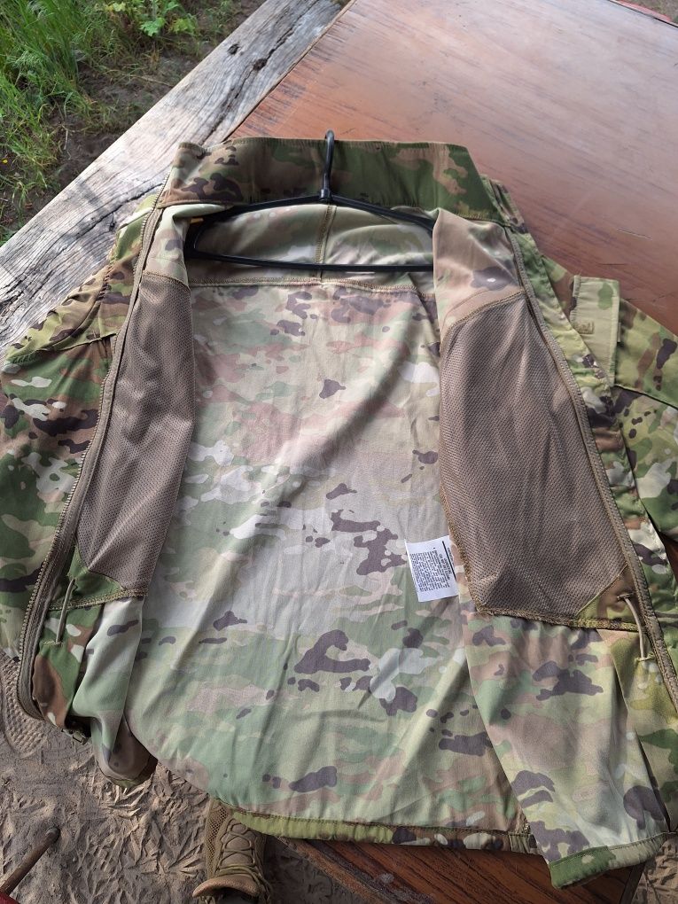 Куртка GEN III ECWCS Level 4 легка, міцна, тонка вітровка армії США