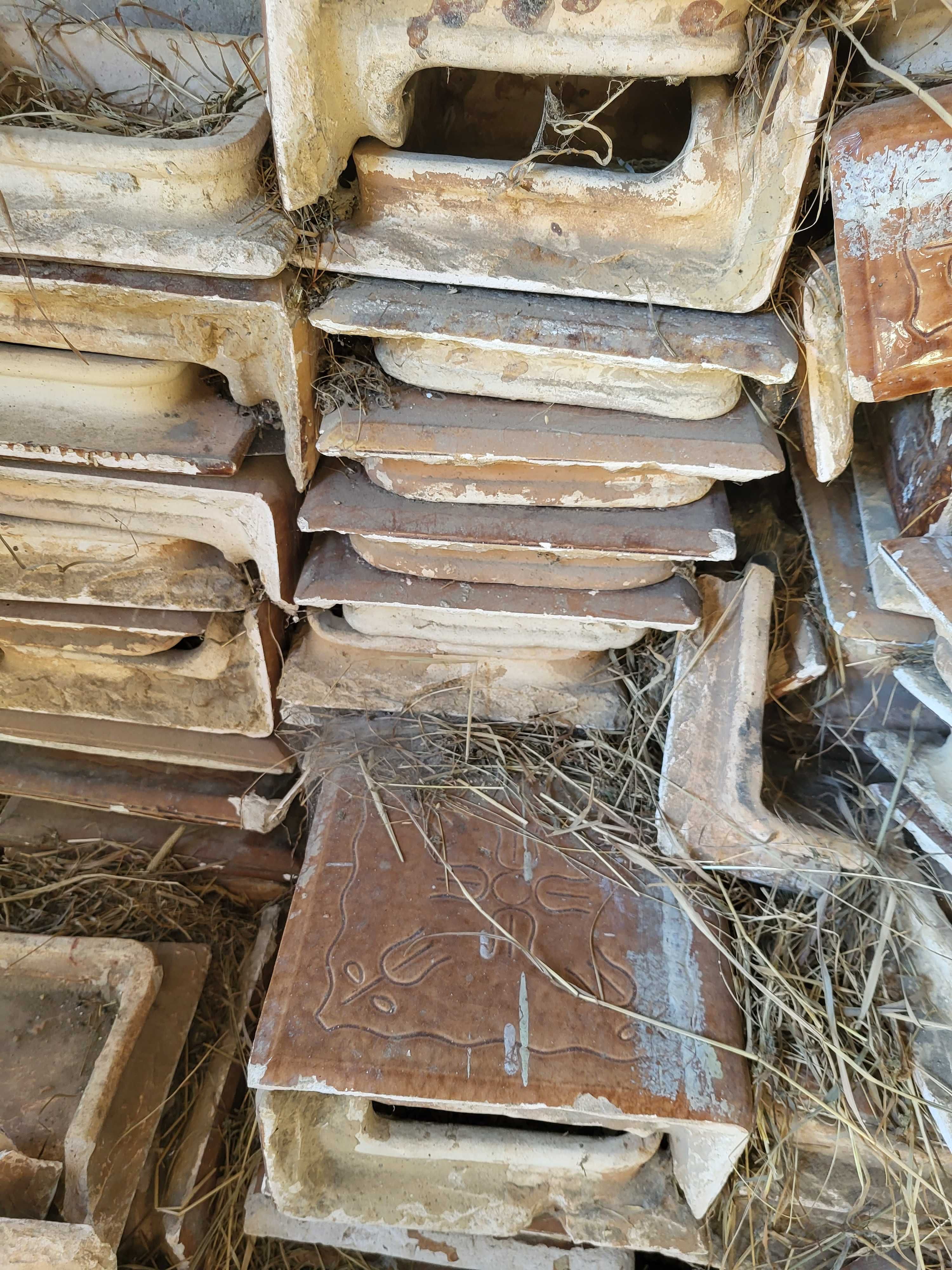 Kafle z rozbiórki pieca kaflowego