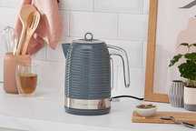 Czajnik elektryczny Russell Hobbs