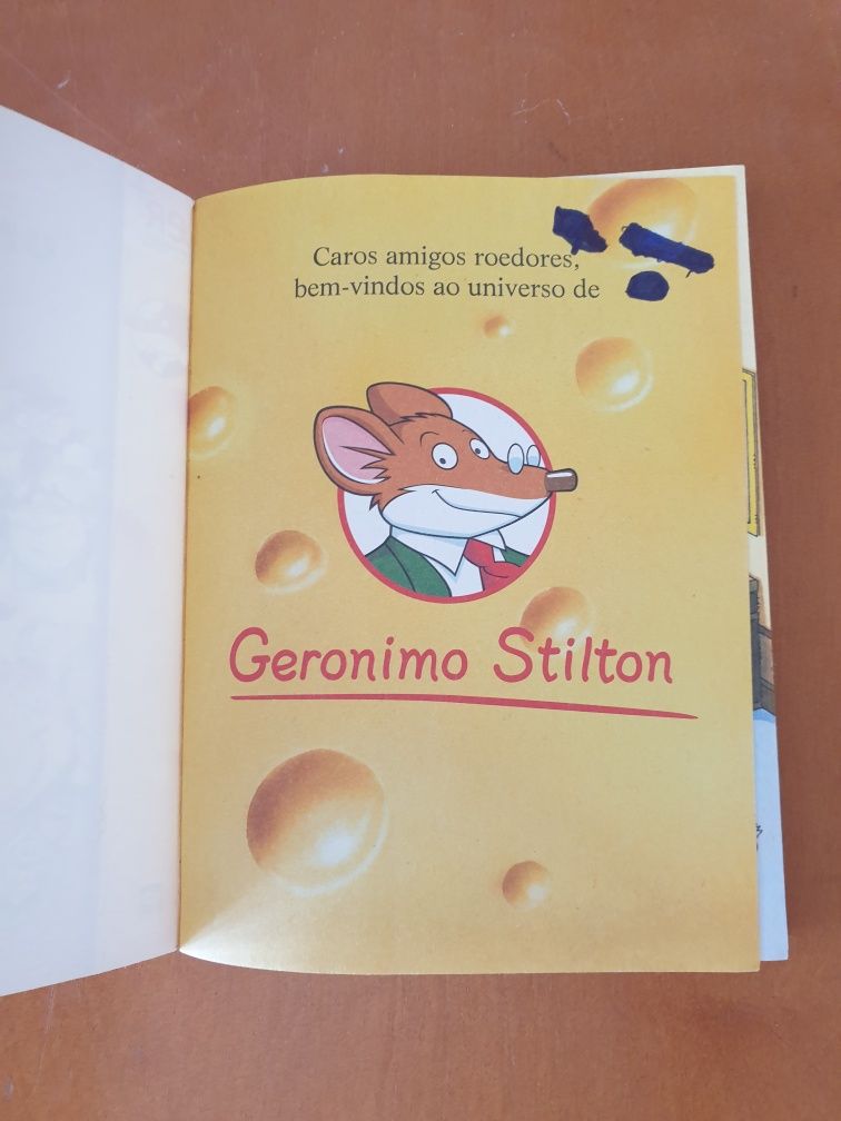 Geronimo Stilton: É Natal, Stilton e Uma incrível família