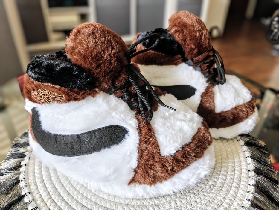 Kapcie pluszowe Nike nowe rozm. 36-44