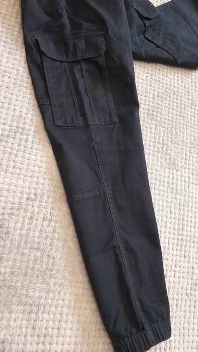 Spodnie joggery H & M r 146 jak nowe