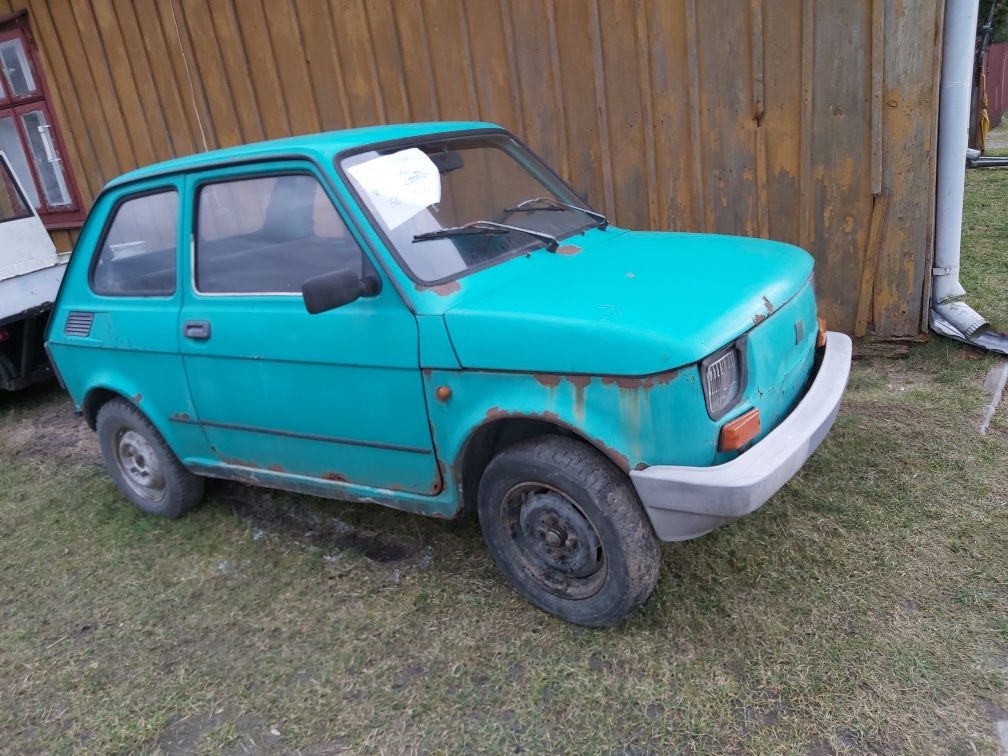 Fiat 126p turkusowy