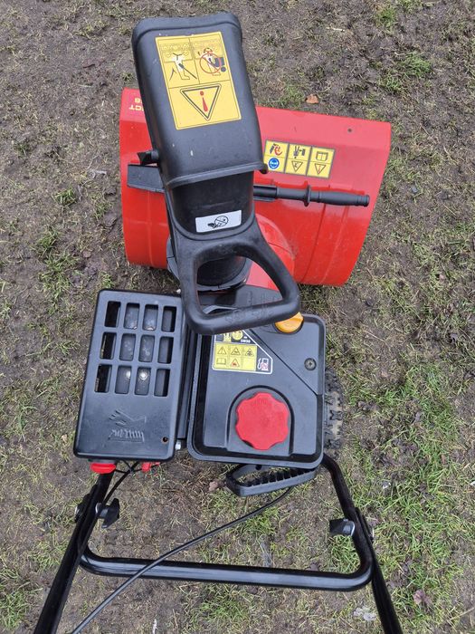 Odsnieżarka spalinowa