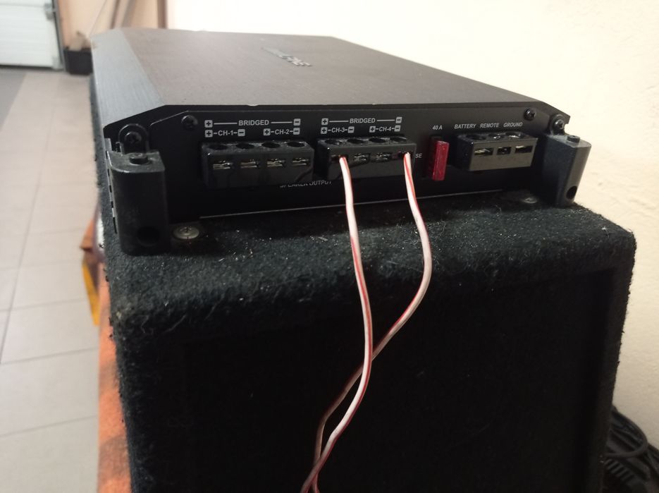Tuba basowa subwoofer  Blaupunkt + wzmacniacz Alpine