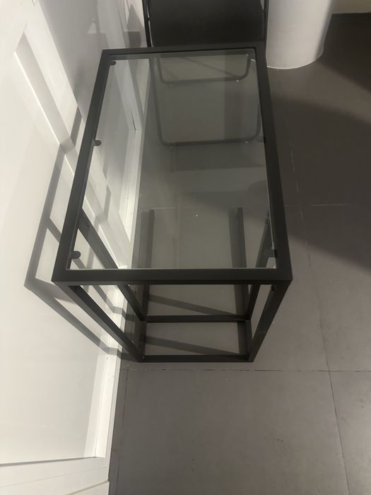 Mesa de apoio em vidro