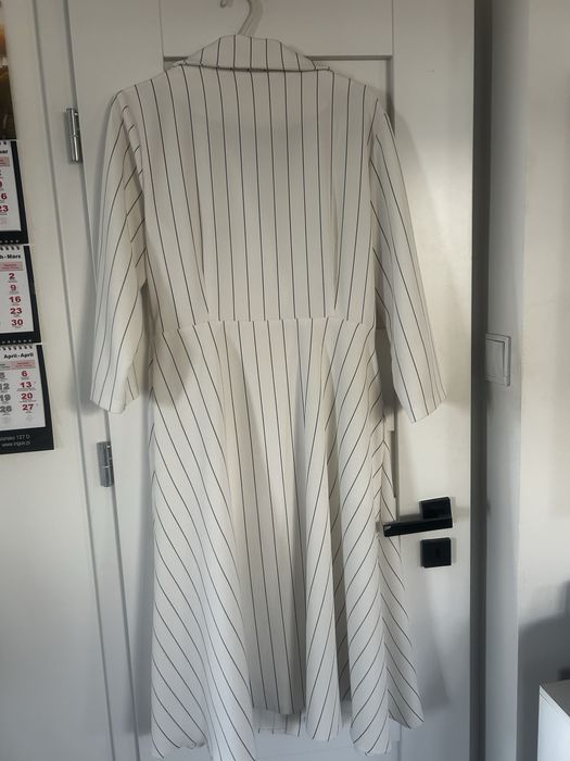 Elegancka sukienkza rozm 46