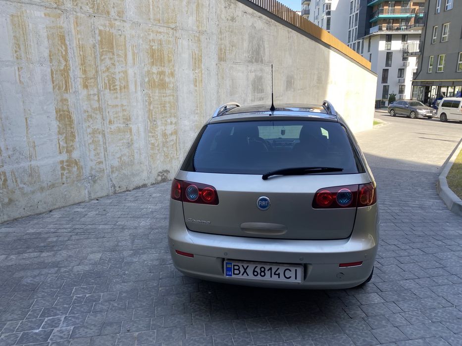 Продам авто фіат крома