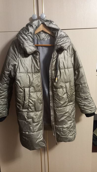 Продам зимову куртку