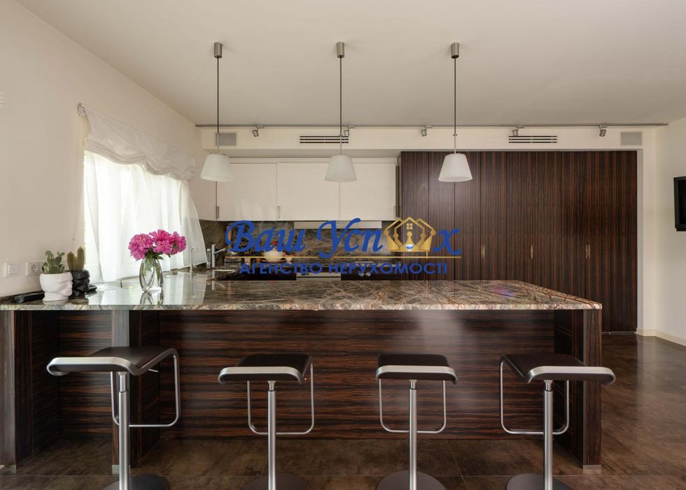 Продажа современного дома в Конча-Заспе. КГ Золотые Ворота