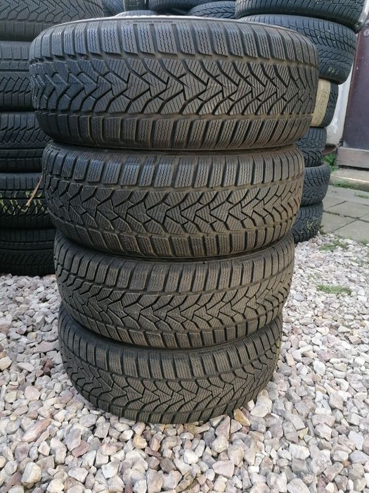205/55/17 Uniroyal 2023 rok zimowe