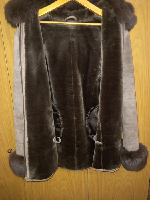 Женская дублёнка с натуральным мехом