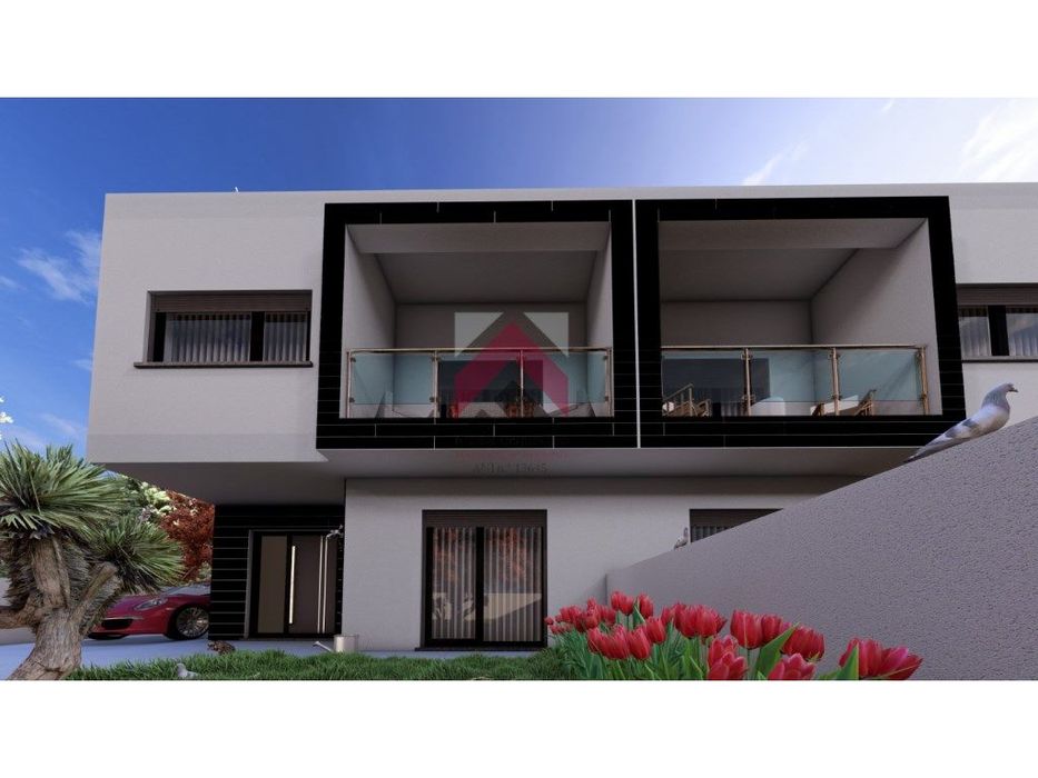 Moradia T4 em Oliveirinha em construção
