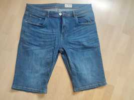 Krótkie spodenki jeansowe męskie