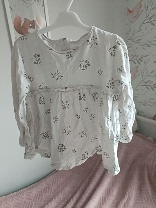 Bluzka tunika biala Zara 104 w kwiatki stan idealny jak nowa