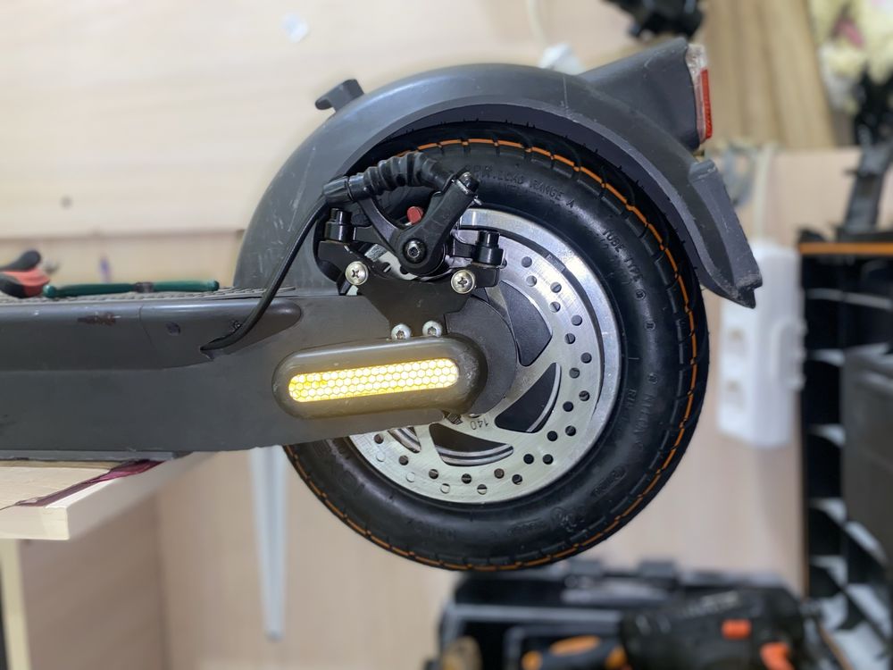 Ninebot Max G30 2WD ( повний привід)