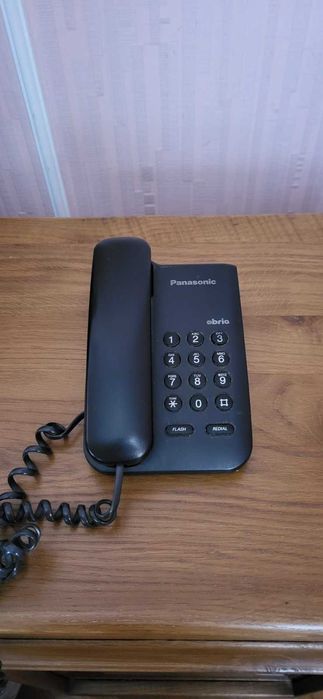 Продам телефони стаціонарні Panasonic б\в