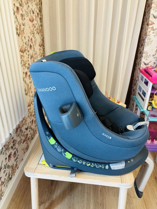 Fotelik obrotowy Swandoo Marie 3 Blue – stan bdb, 8 lat gwarancji!