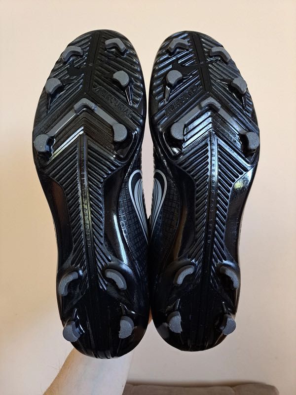 Korki Nike Superfly 8 Club FG rozm. 42,5 buty piłkarskie