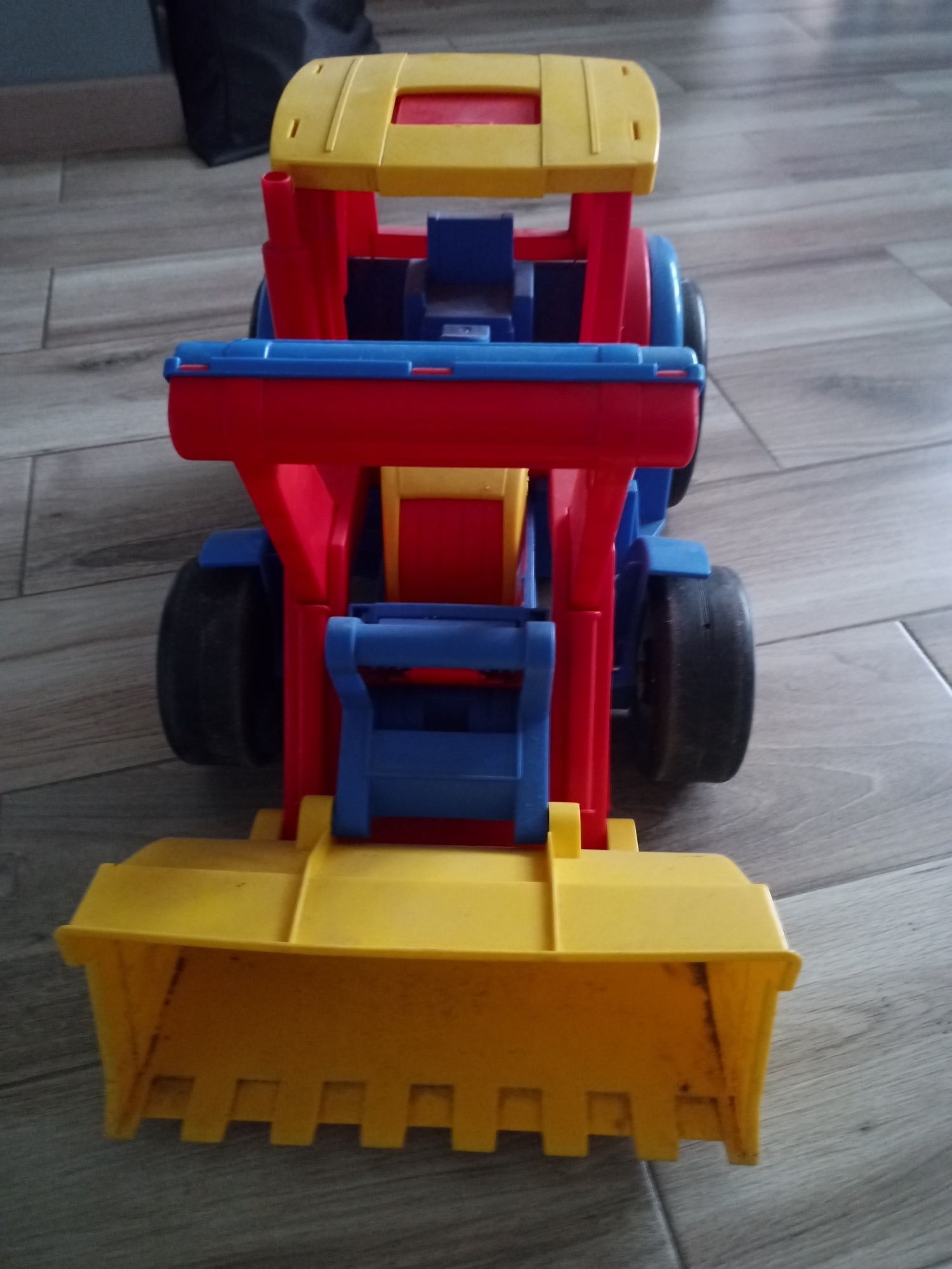 Traktor - spychacz gigant Wader