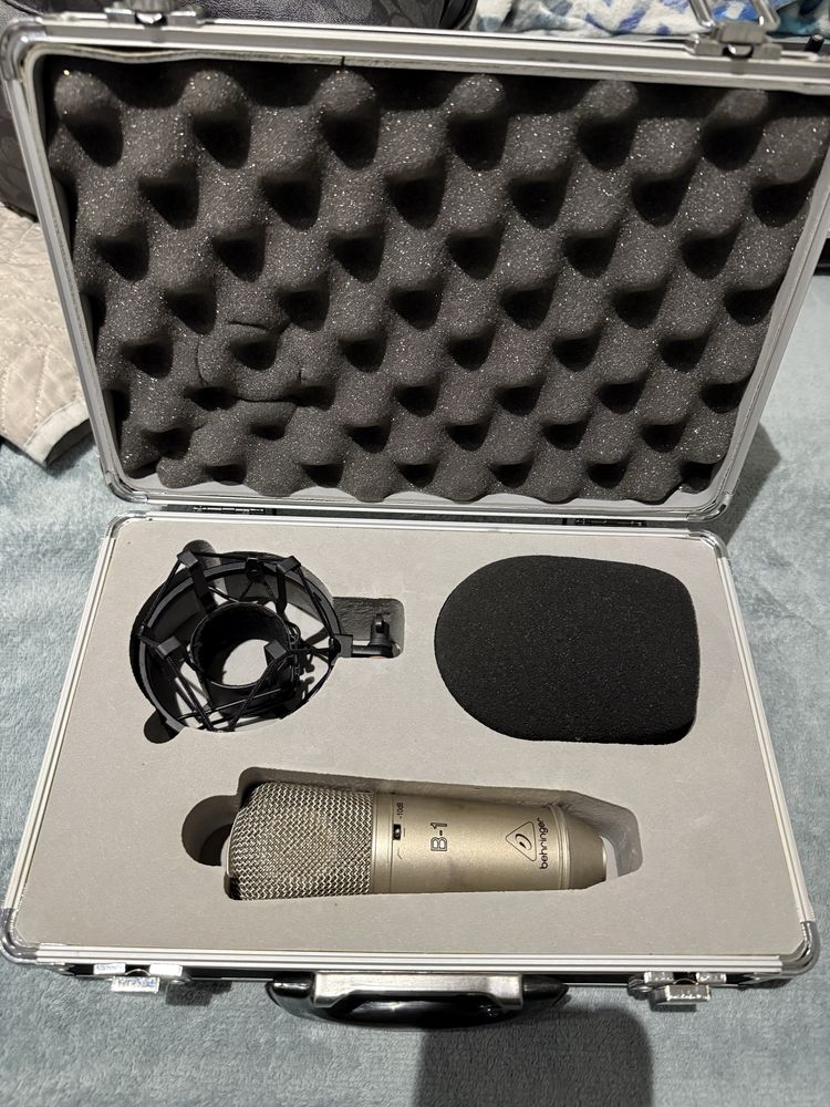 Material de home studio