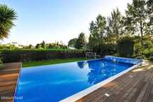 Moradia isolada T5+2 com piscina infinita | Belas Clube de Campo