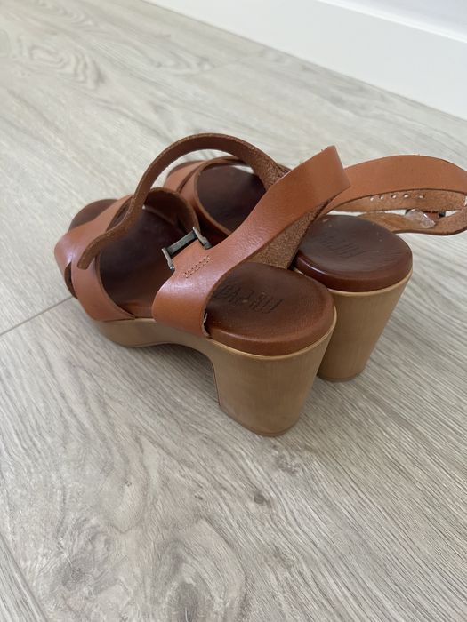 Sandálias - Foreva - tamanho 36