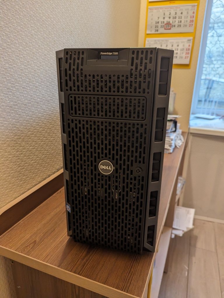 Сервер Dell Poweredge T320