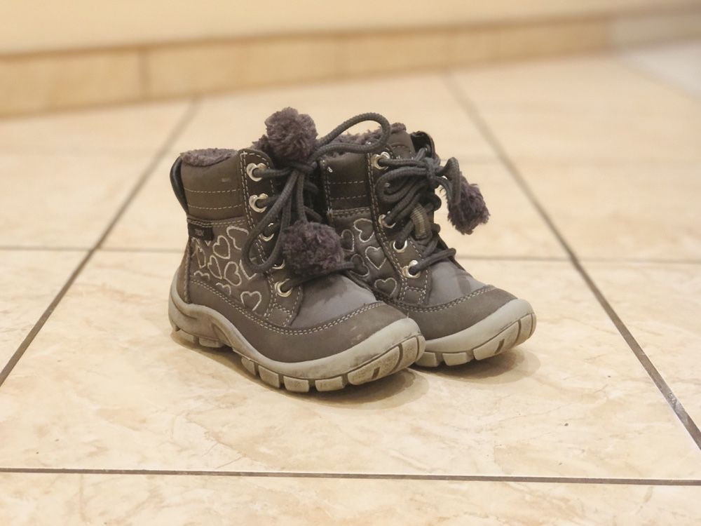 Buty zimowe kozaki dziecięce, rozm. 22