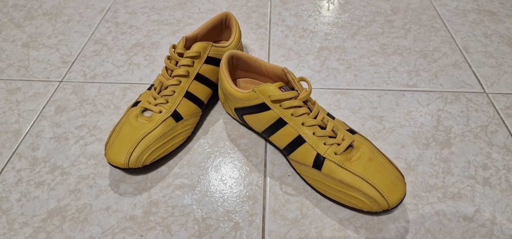 Ténis Levi's - Amarelo