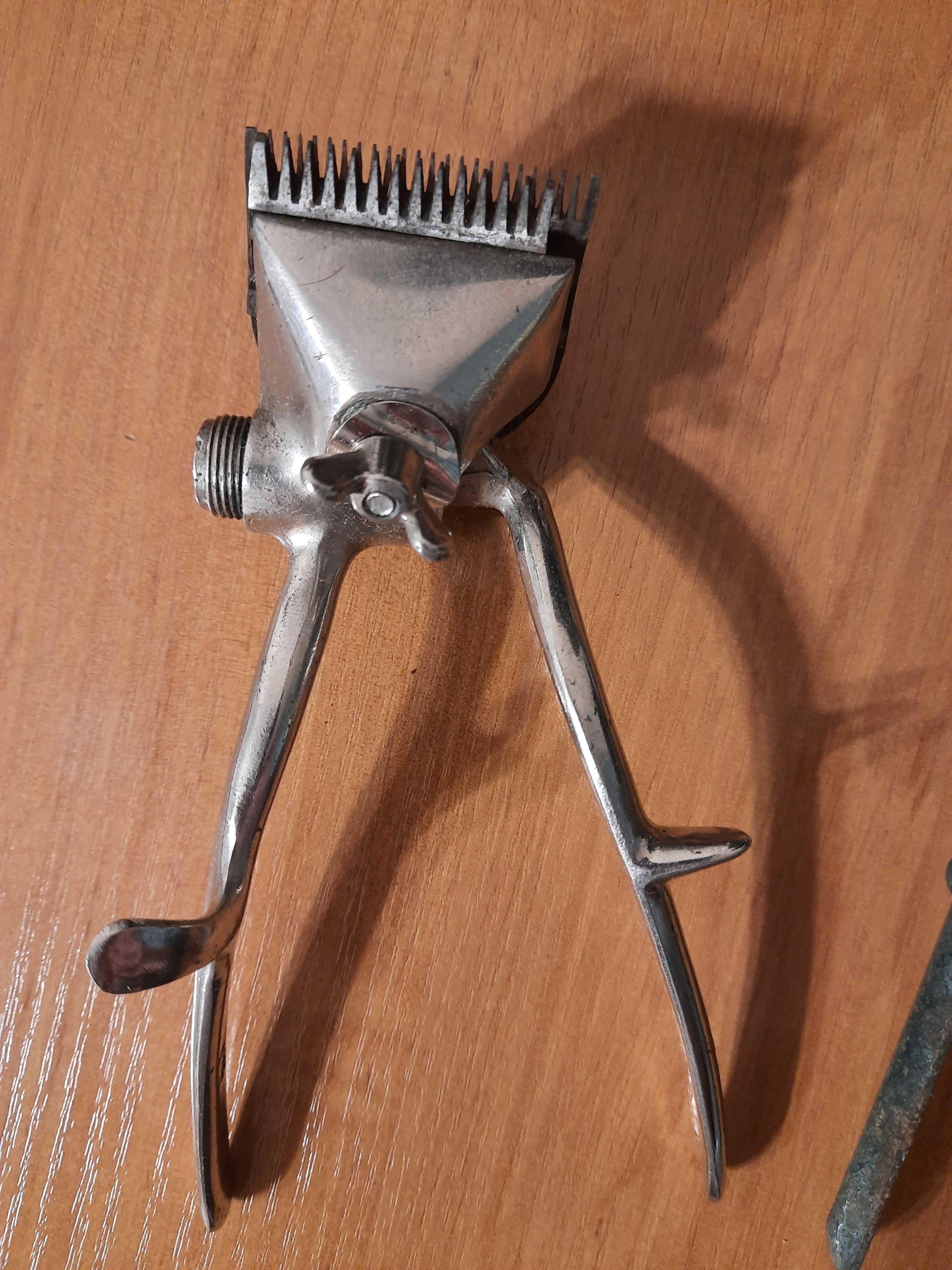 Механическая ручная машинка для стрижки волос