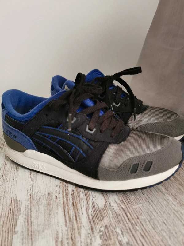 Ténis ASICS azul ,cinzento e preto