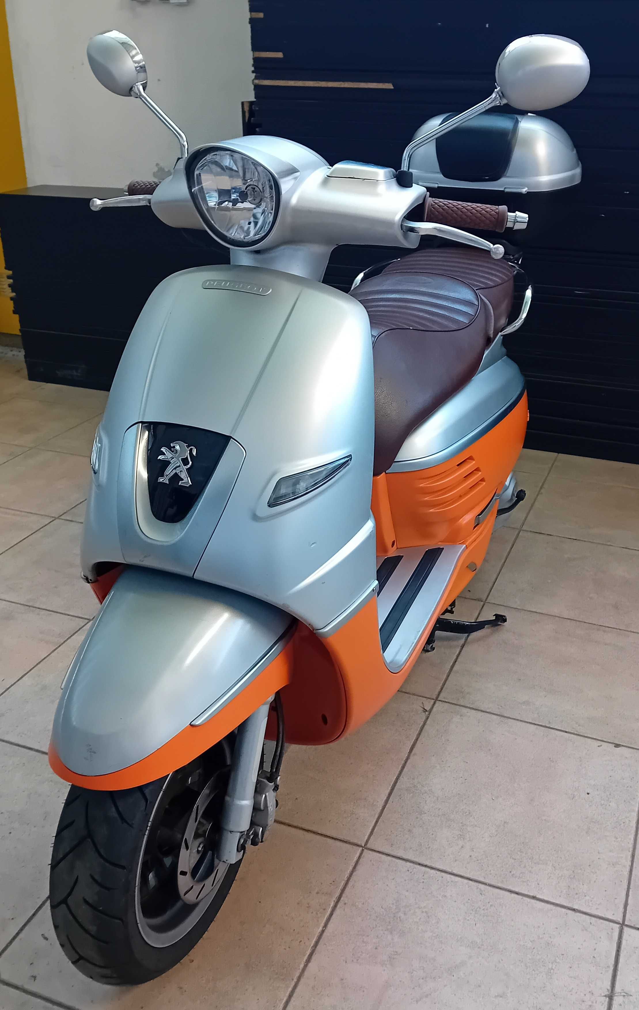 Scooter Peugeot Django 125