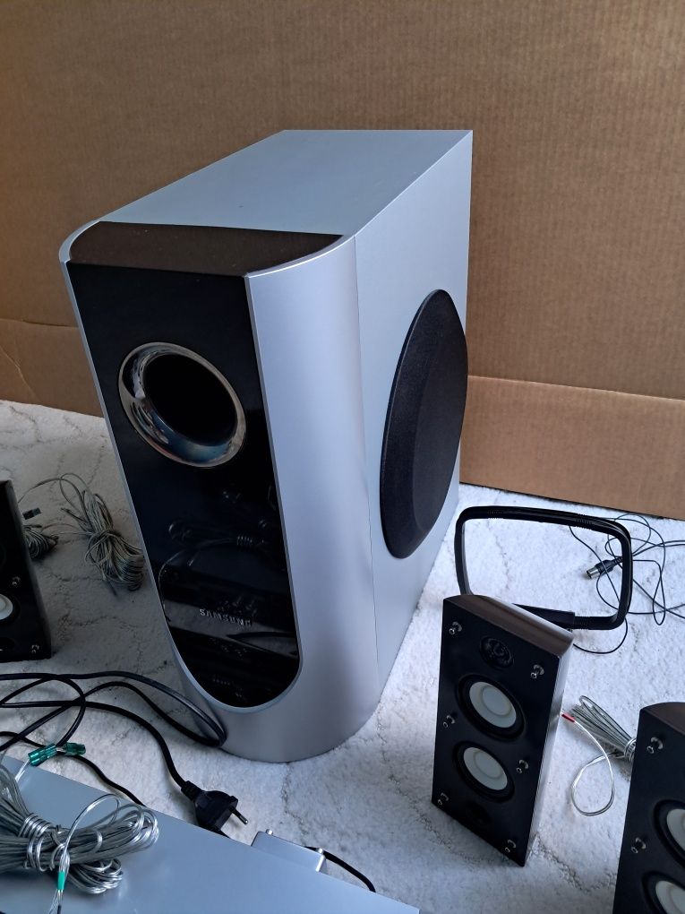 Kino domowe Samsung HT-P70